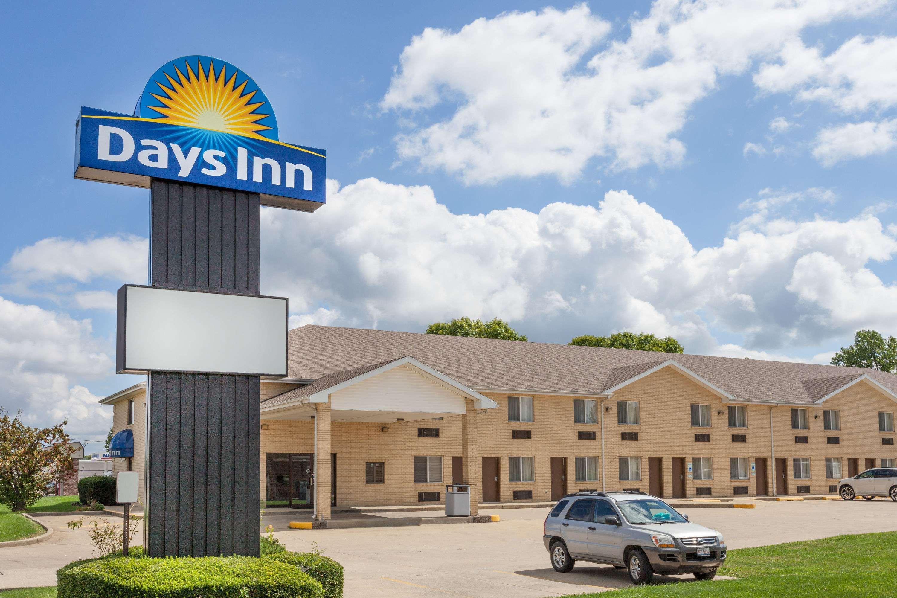 Days Inn By Wyndham Чарлстон Екстер'єр фото